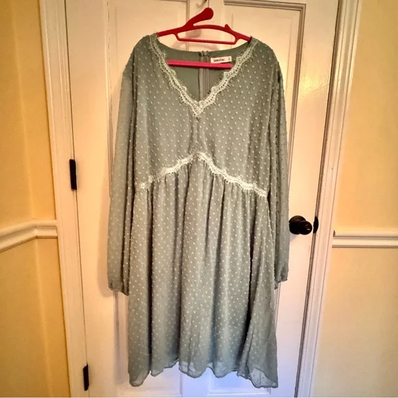 Jasambac Green Long Sleeve Dress for Women XXL - Swiss Dot, V Neck, Zip up Back - Picture 3 of 8